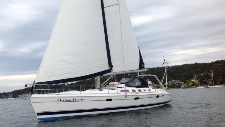 Hunter 466 - Horizon Hunter - October 2014